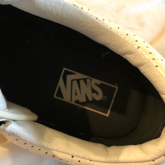 Vans Perforated Old Skool Zip Shoes - Picture 9 of 9